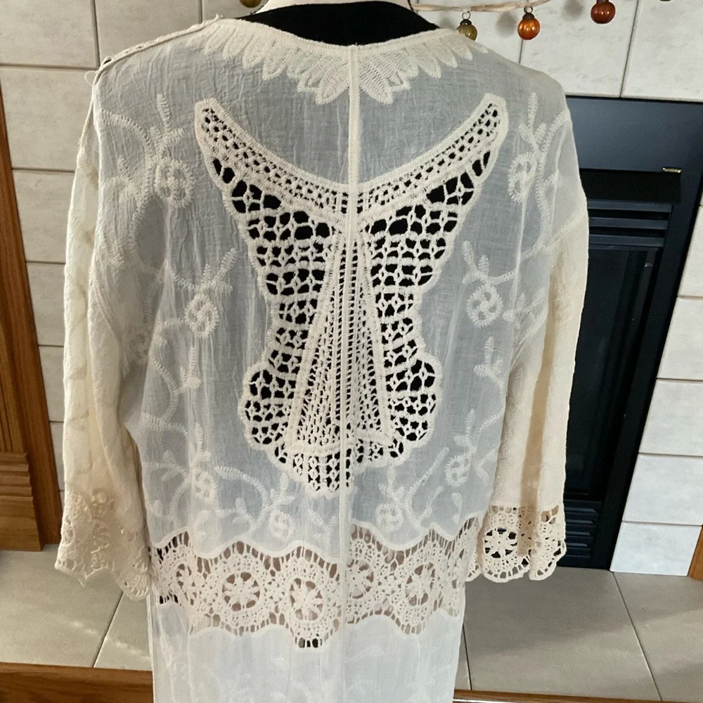 Crochet Open Weave Detail Longline Kimono, One Size Fits Most - Picture 6 of 11